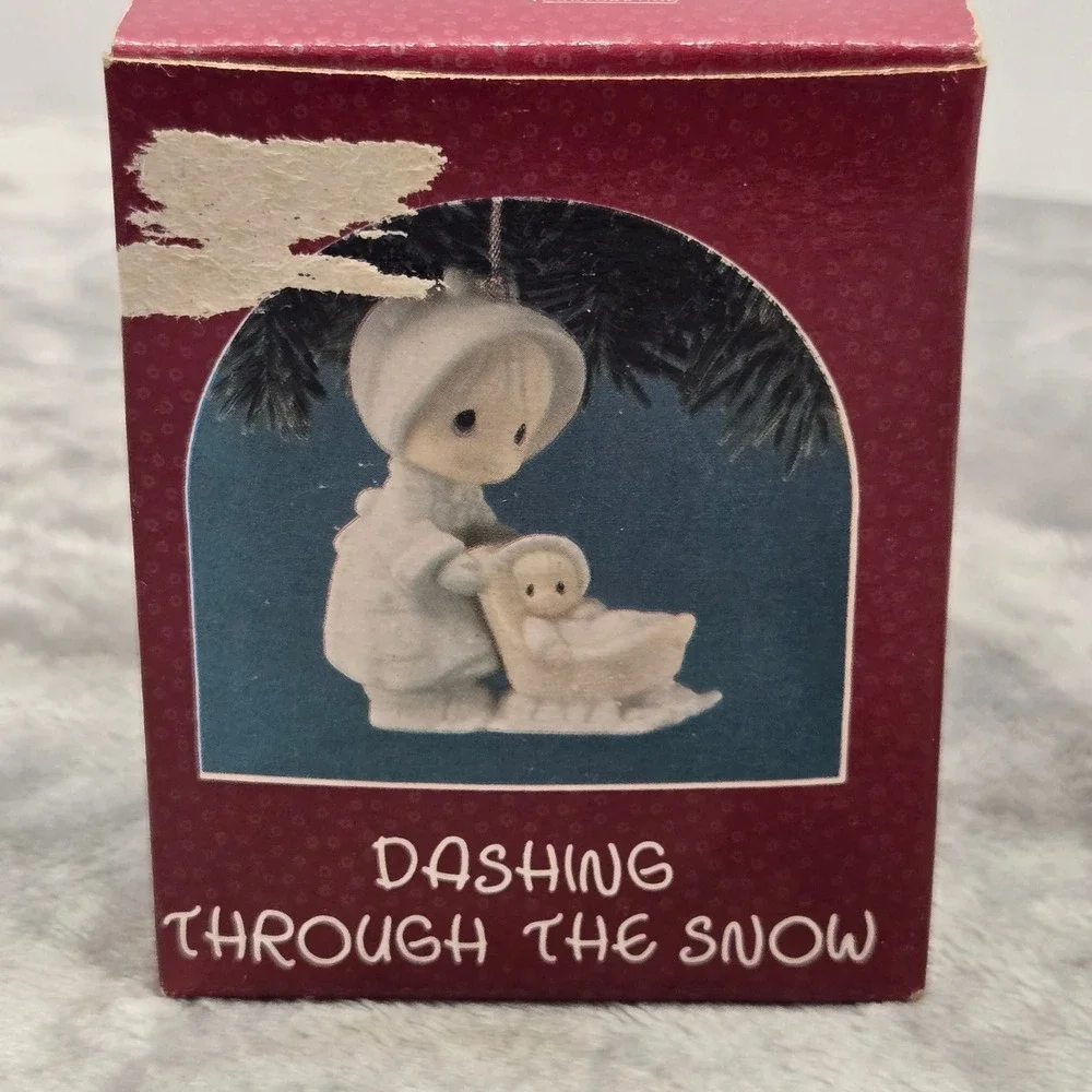 Precious Moments Dashing‎ Through the Snow Ornament 521574 Girl Sled 1990 Enesco